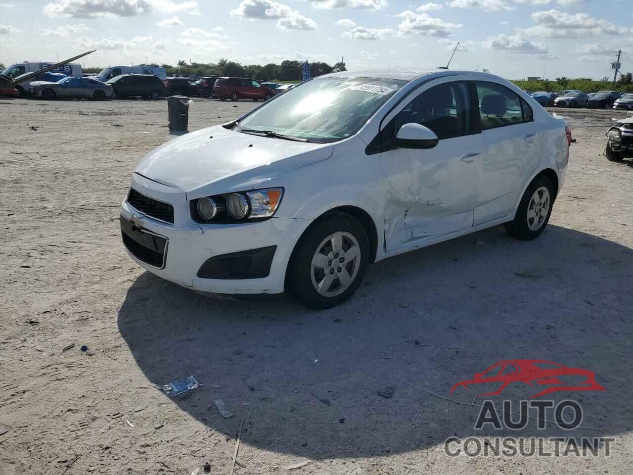 CHEVROLET SONIC 2016 - 1G1JA5SH2G4132416