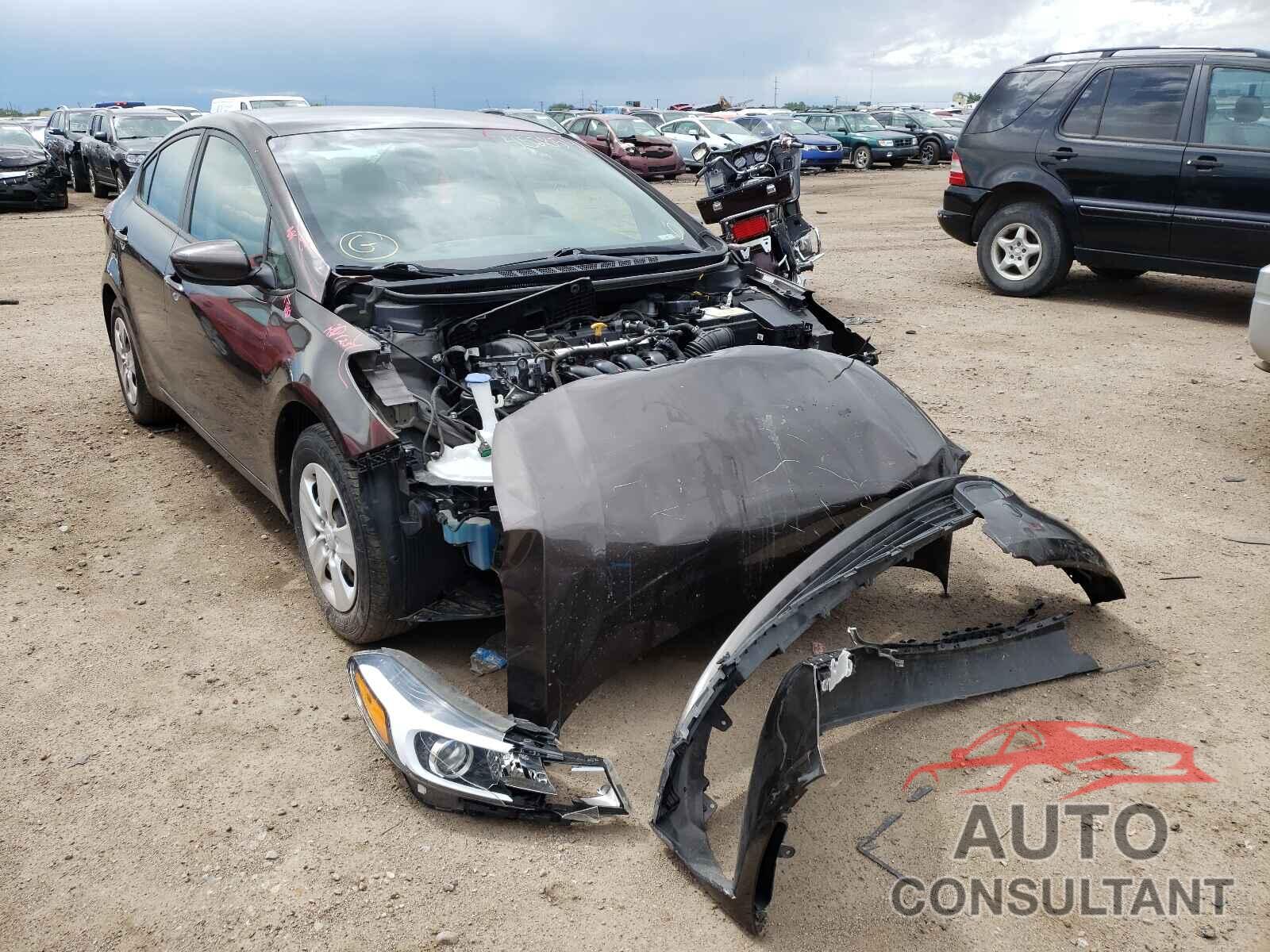 KIA FORTE 2018 - 3KPFL4A71JE164077