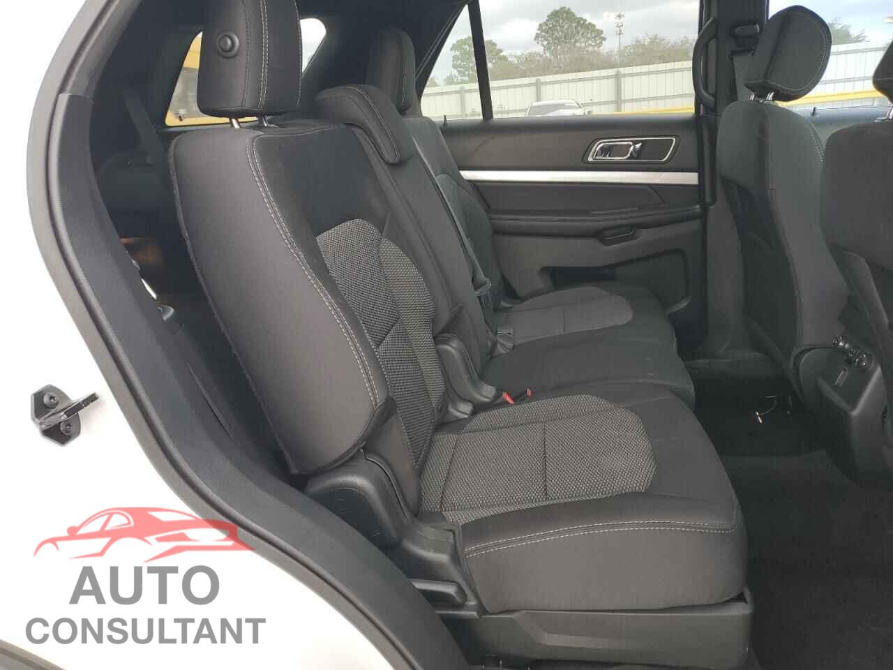 FORD EXPLORER 2017 - 1FM5K7D84HGE19492