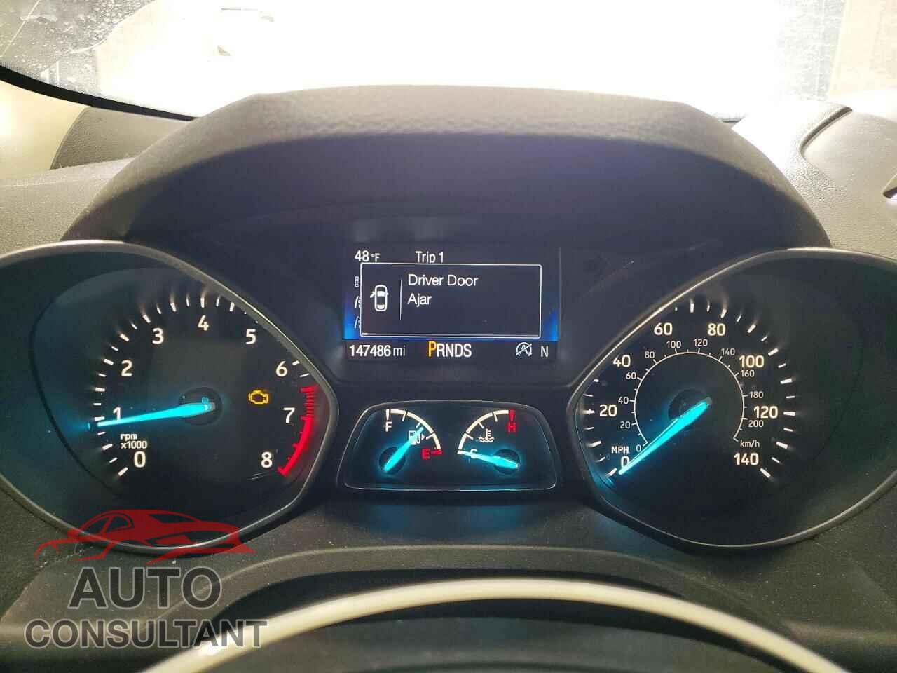 FORD ESCAPE 2019 - 1FMCU9J93KUB04511