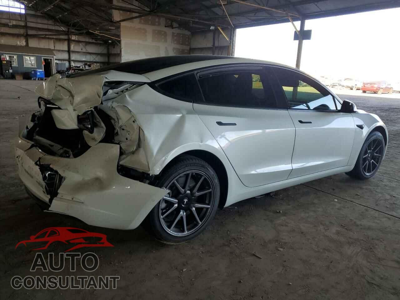 TESLA MODEL 3 2021 - 5YJ3E1EB8MF938012