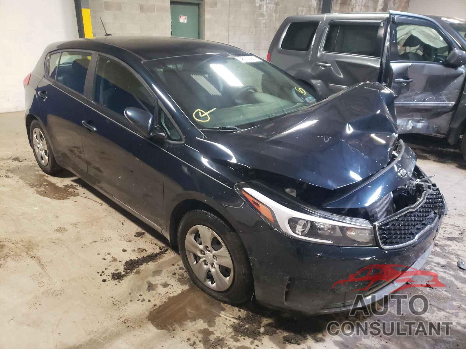 KIA FORTE 2017 - KNAFK5A86H5699846