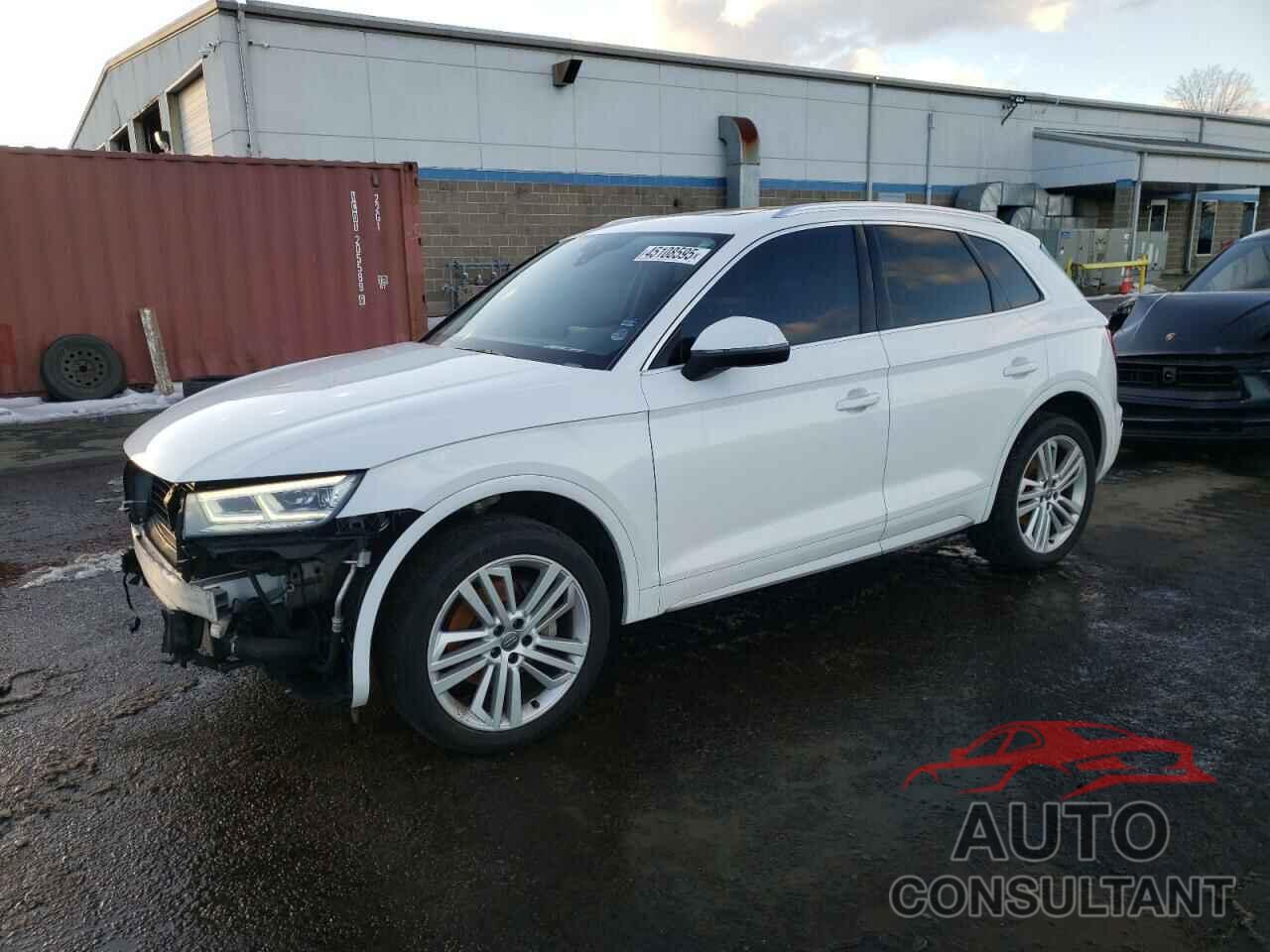 AUDI Q5 2018 - WA1BNAFY4J2016800