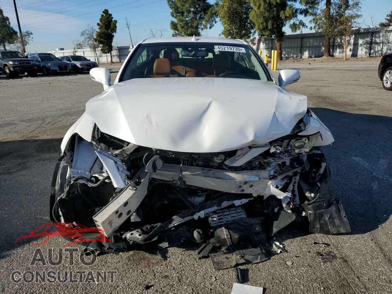 LEXUS IS 2011 - JTHFE2C24B2506909