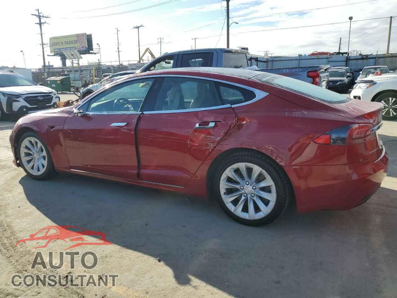 TESLA MODEL S 2017 - 5YJSA1E17HF185755