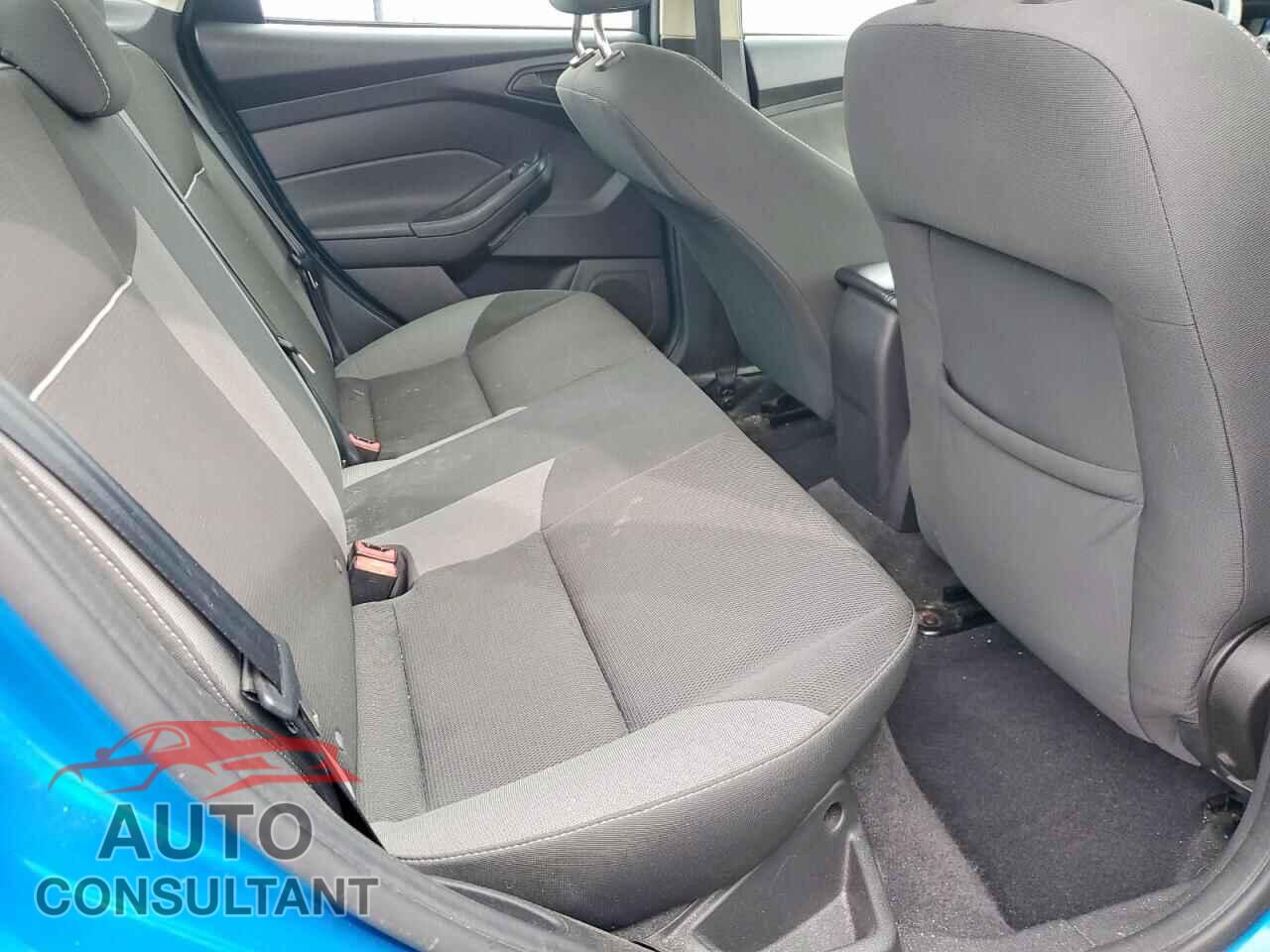 FORD FOCUS 2012 - 1FAHP3F24CL223546