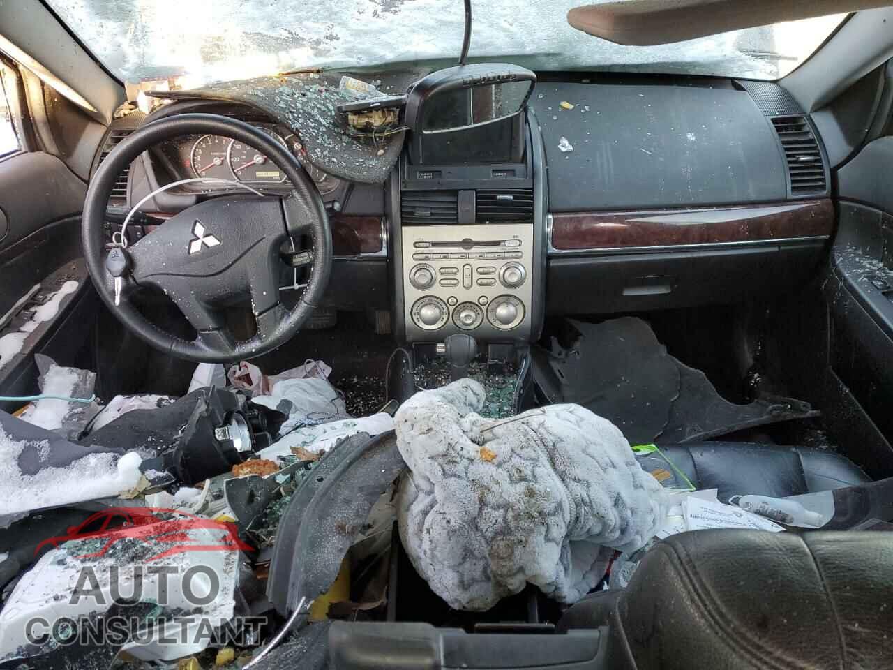 MITSUBISHI GALANT 2011 - 4A32B3FF2BE033486