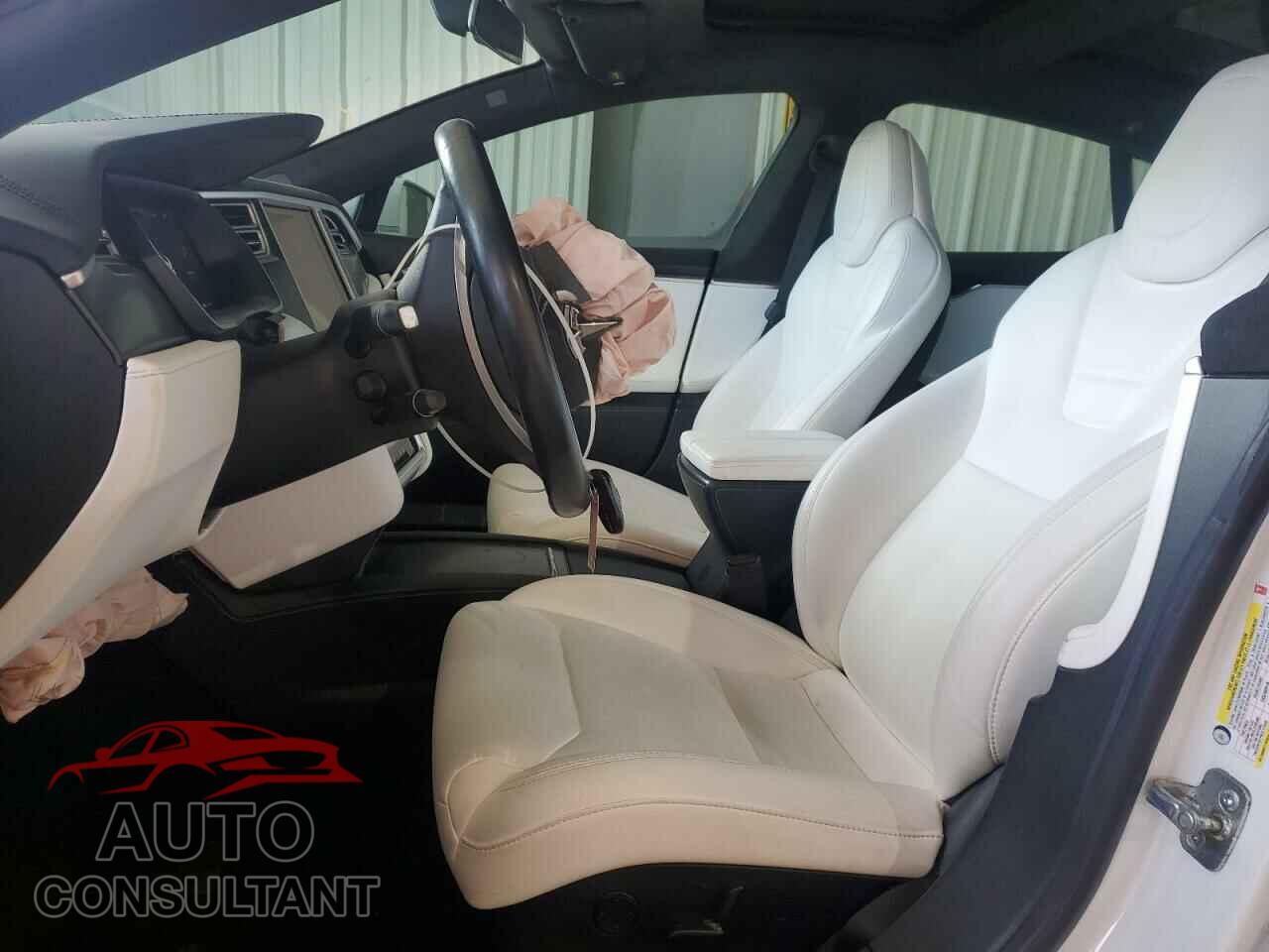 TESLA MODEL S 2017 - 5YJSA1E26HF212985