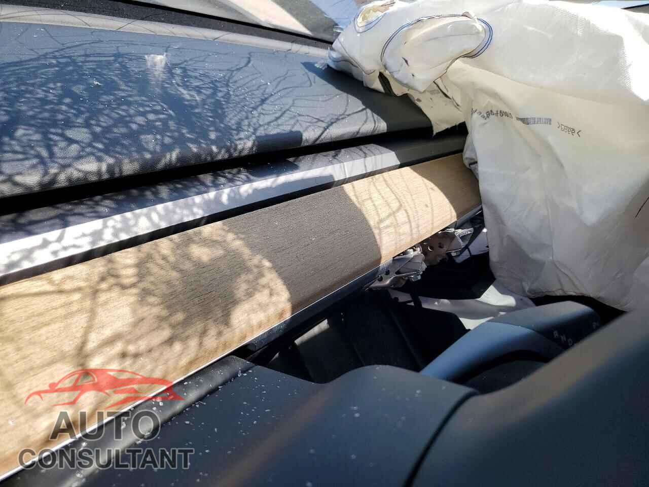 TESLA MODEL 3 2023 - 5YJ3E1EA7PF610320