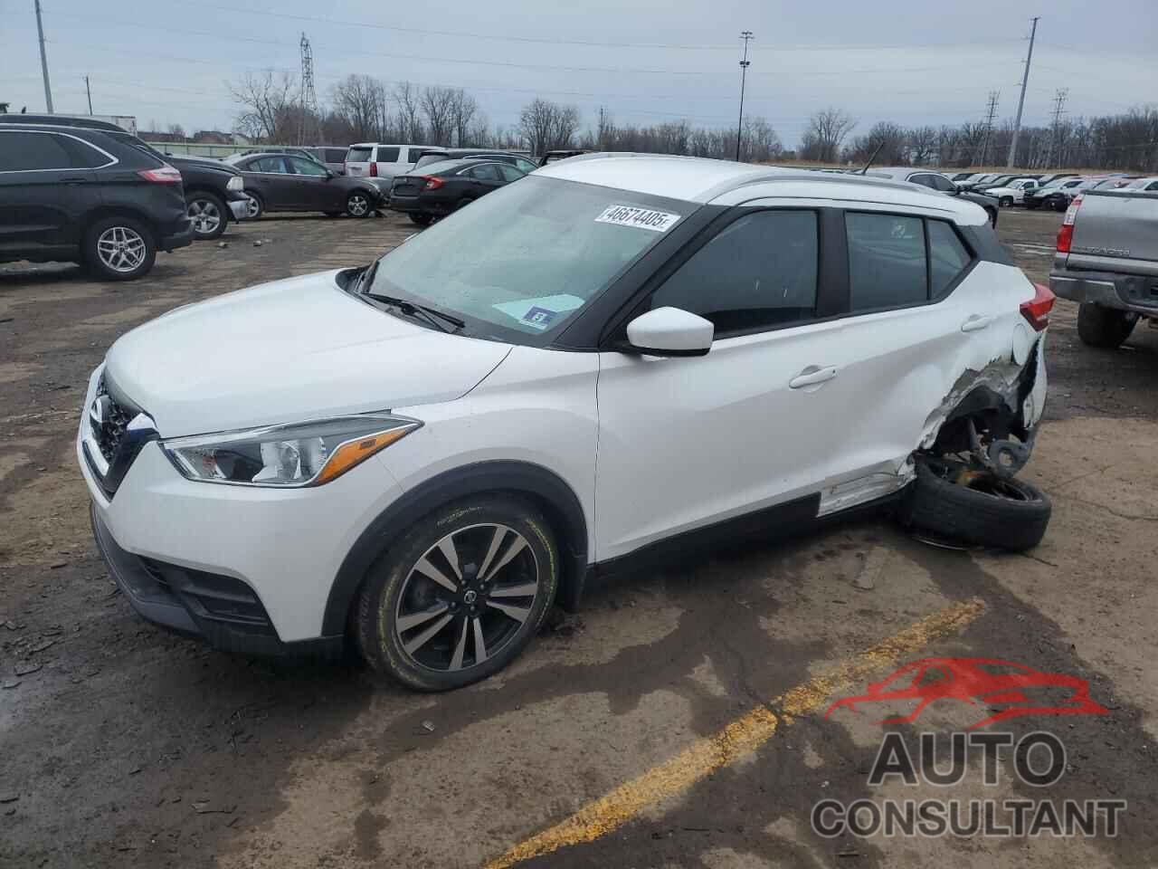NISSAN KICKS 2018 - 3N1CP5CU7JL537962