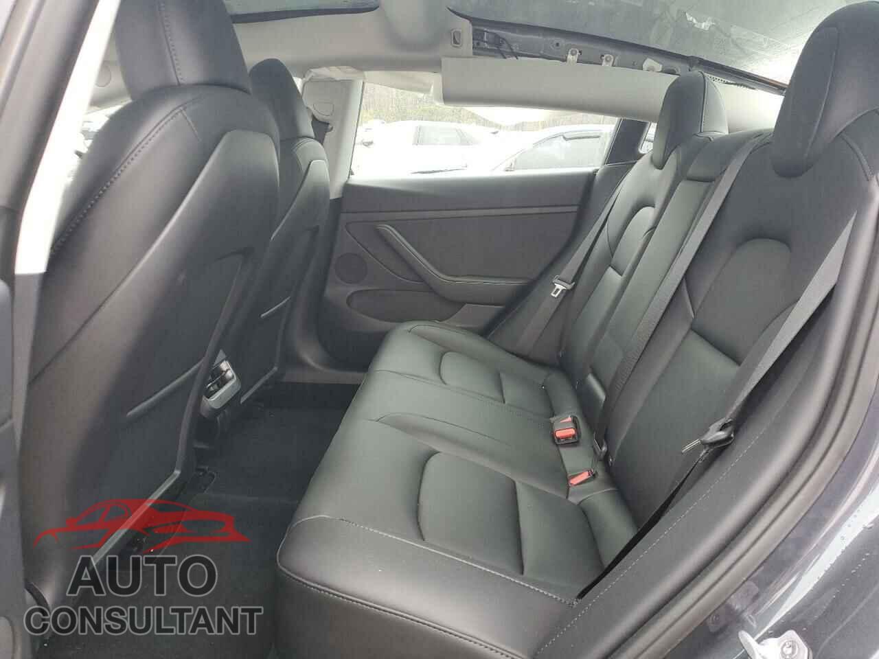 TESLA MODEL 3 2023 - 5YJ3E1EA4PF641279