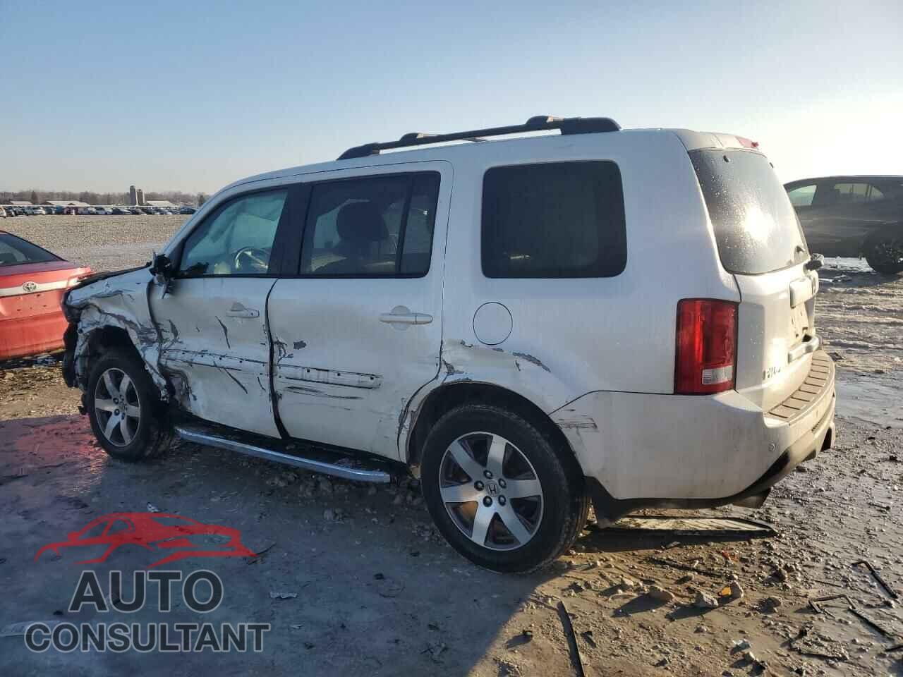 HONDA PILOT 2013 - 5FNYF4H95DB026273