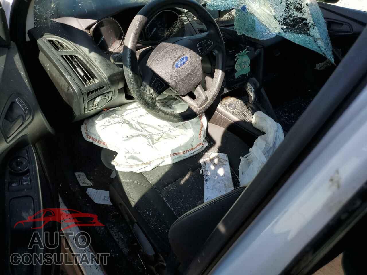 FORD FOCUS 2015 - 1FADP3E2XFL353836