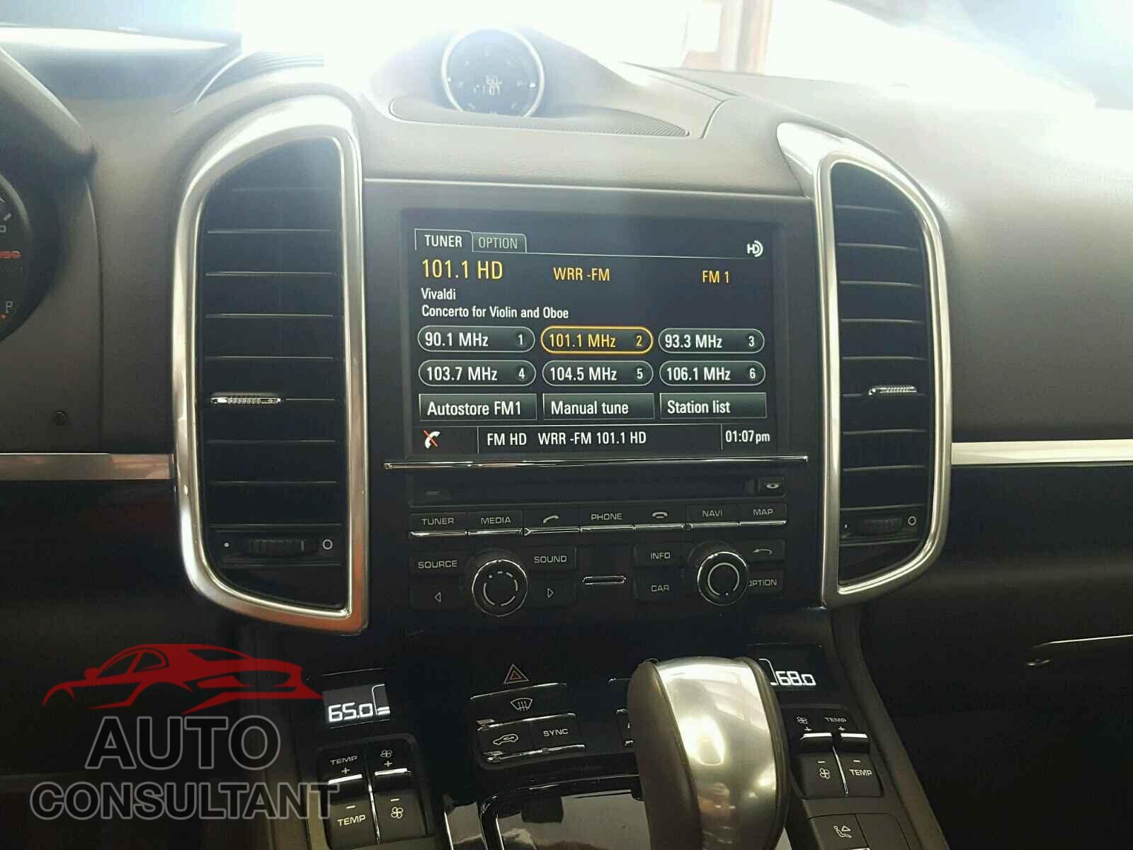 PORSCHE CAYENNE 2016 - WP1AA2A28GLA08495