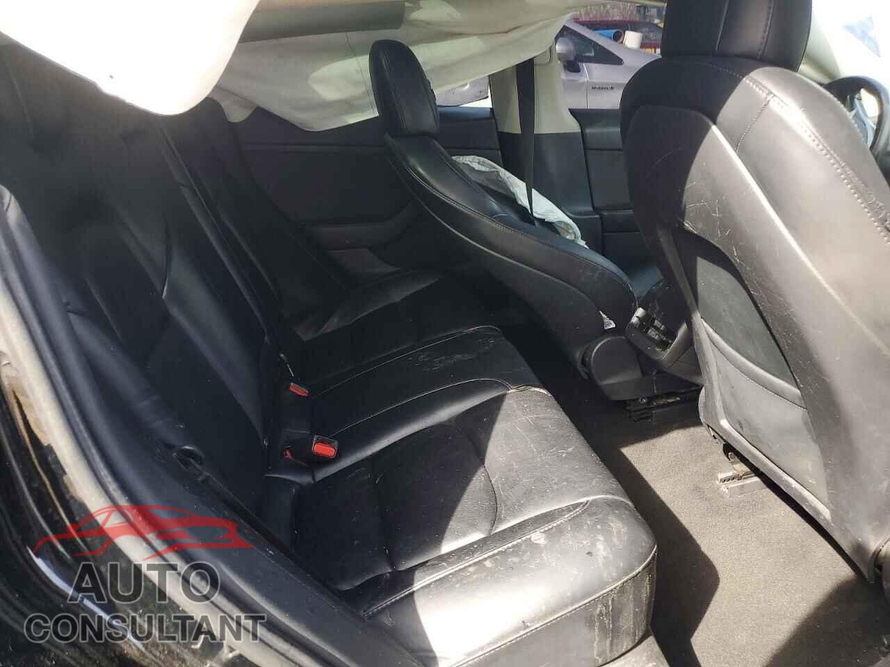 TESLA MODEL 3 2022 - 5YJ3E1EA1NF290084