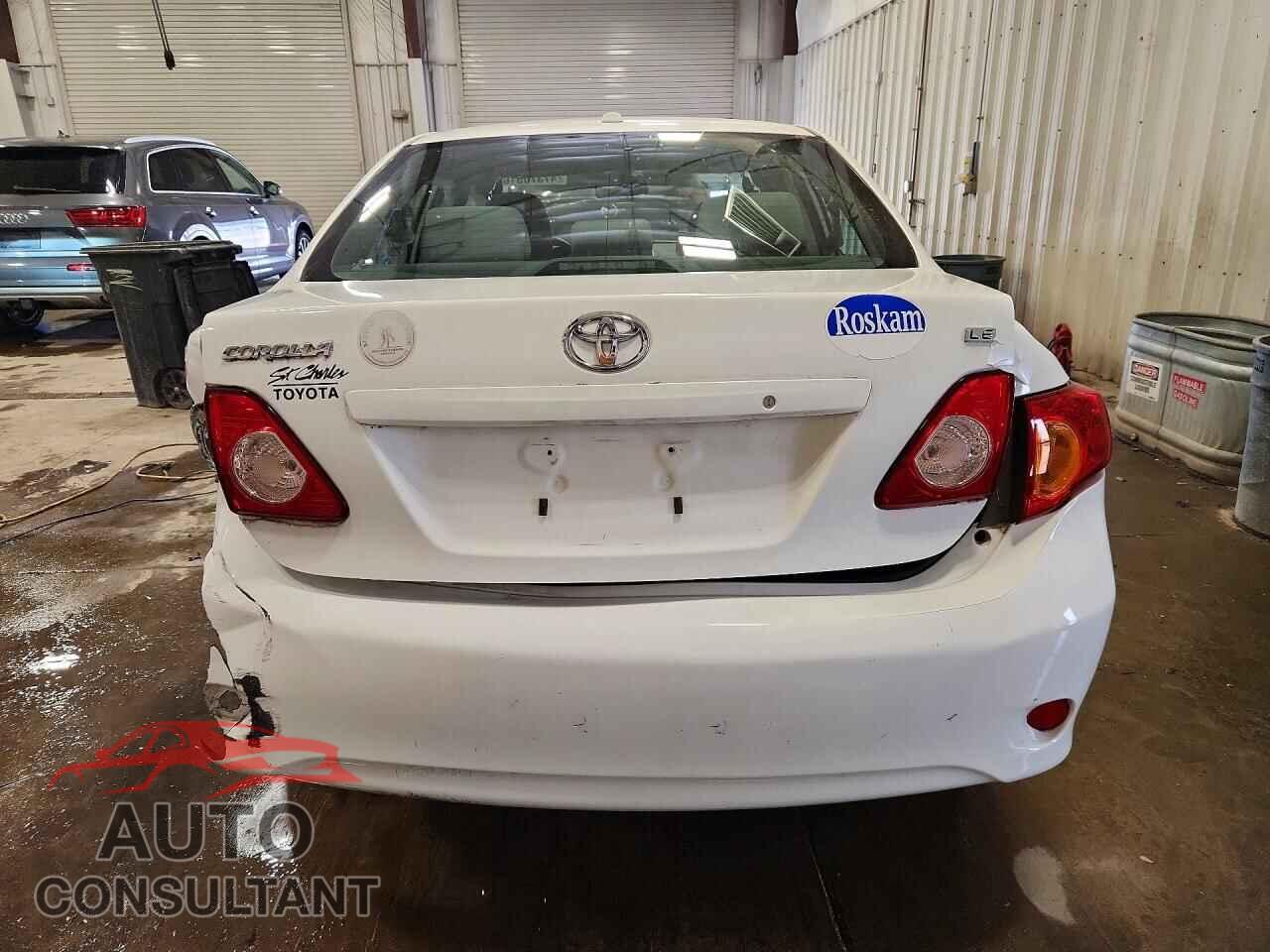 TOYOTA COROLLA 2009 - JTDBL40E49J002425