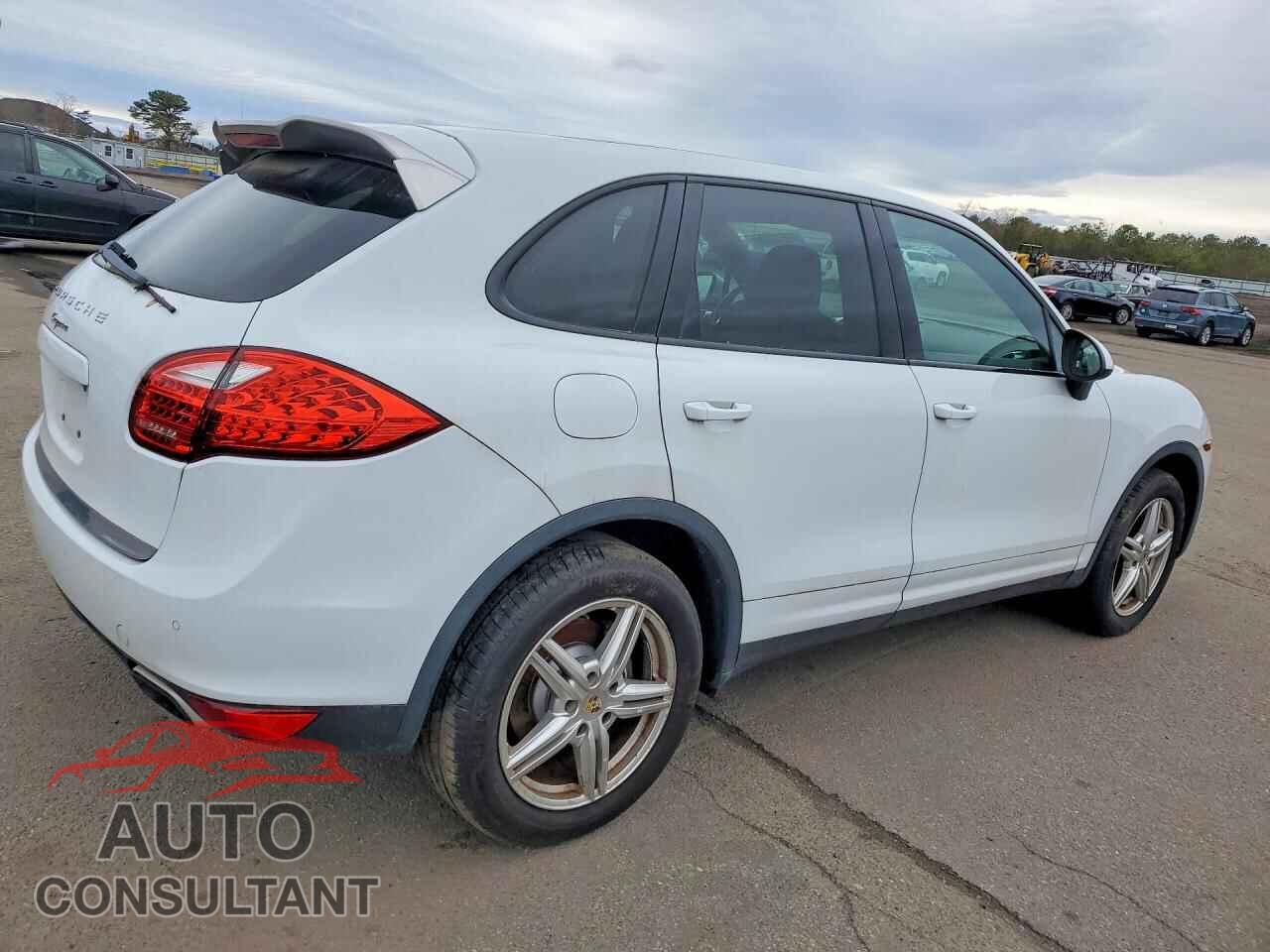 PORSCHE CAYENNE 2014 - WP1AA2A23ELA90598