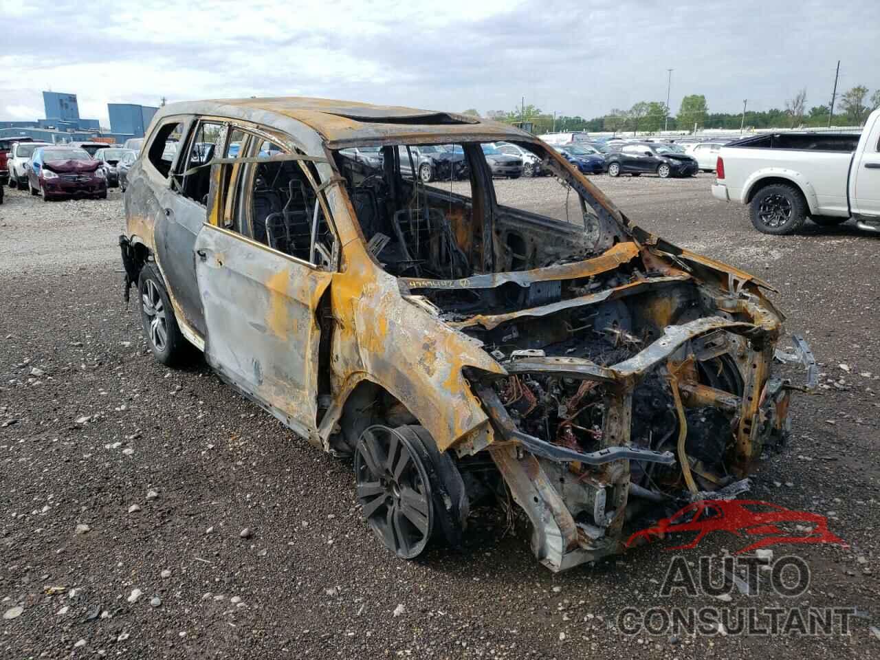 HONDA PILOT 2018 - 5FNYF6H53JB008911