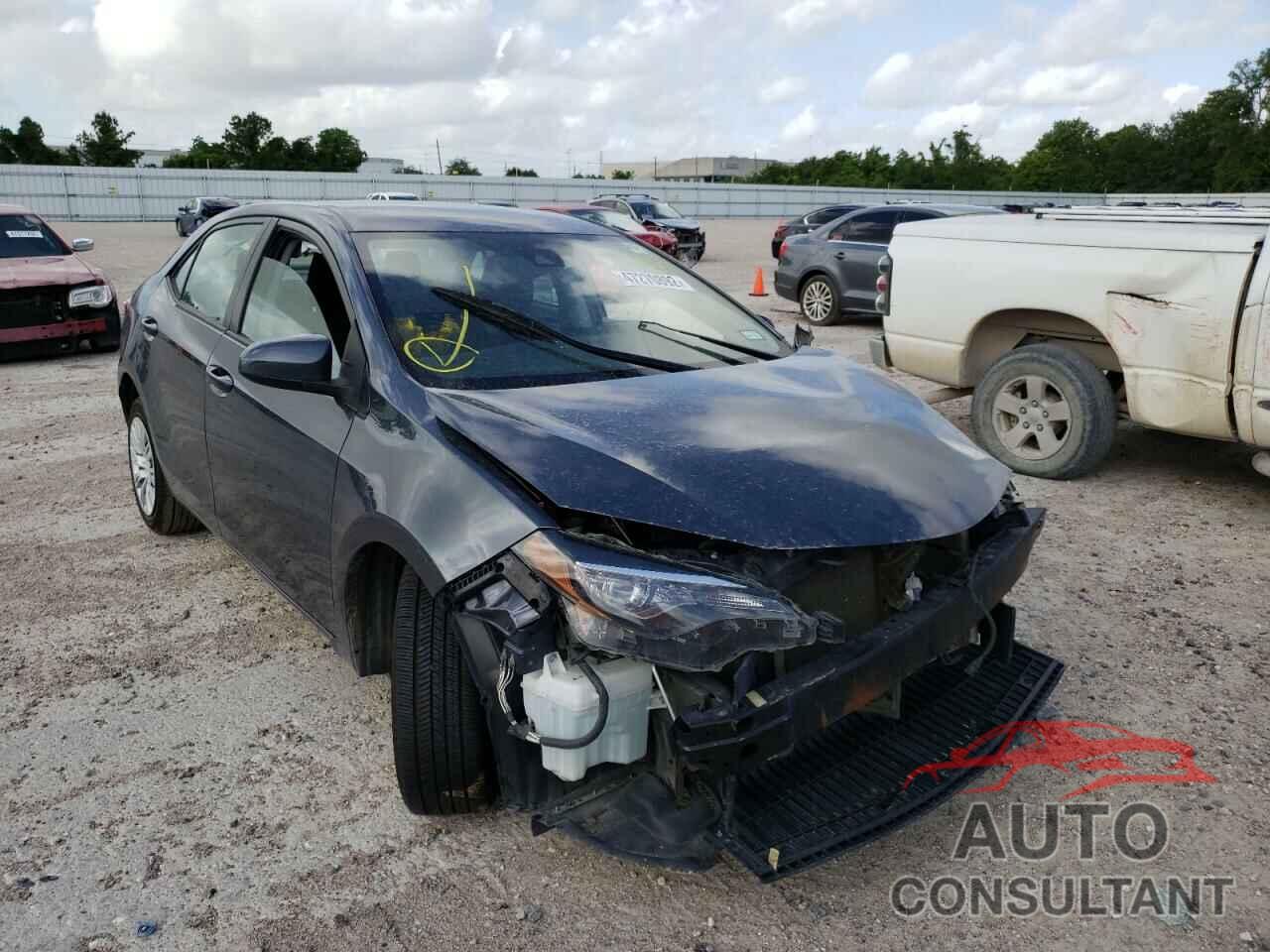 TOYOTA COROLLA 2018 - 5YFBURHE5JP754570