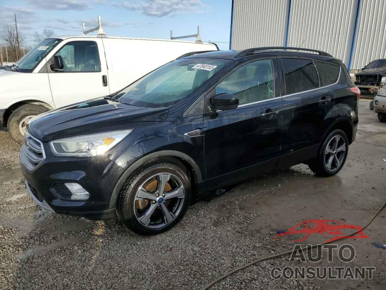 FORD ESCAPE 2017 - 1FMCU9GD3HUA21715