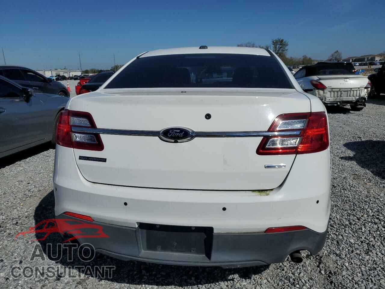 FORD TAURUS 2015 - 1FAHP2MK2FG135735