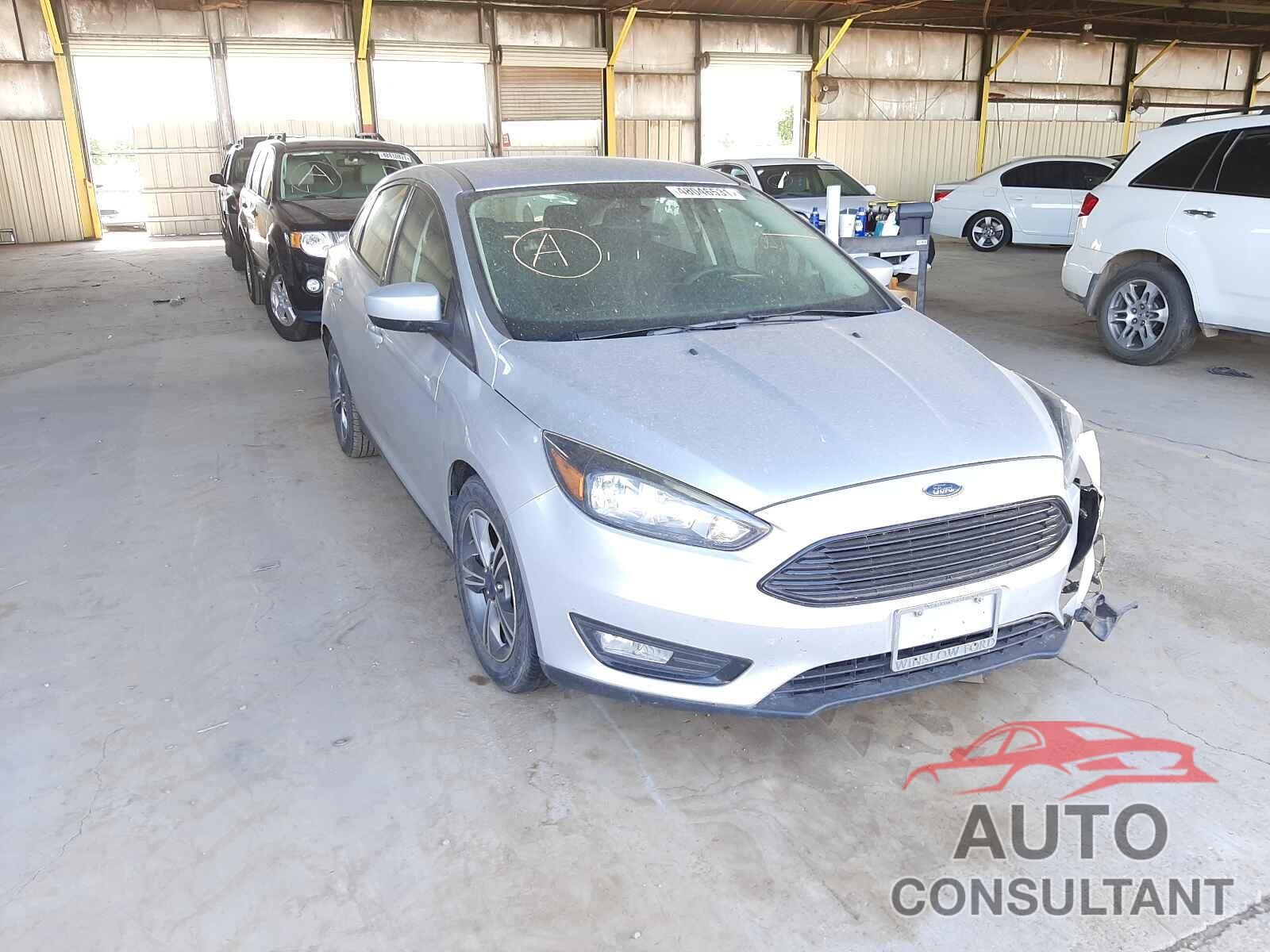 FORD FOCUS 2018 - 1FADP3FE5JL268923