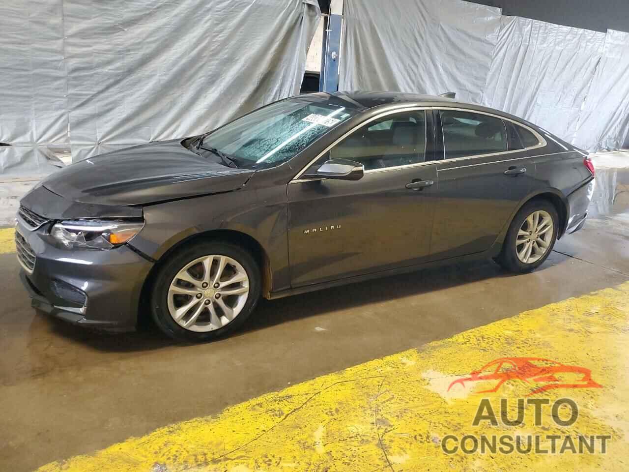 CHEVROLET MALIBU 2017 - 1G1ZE5ST7HF120313
