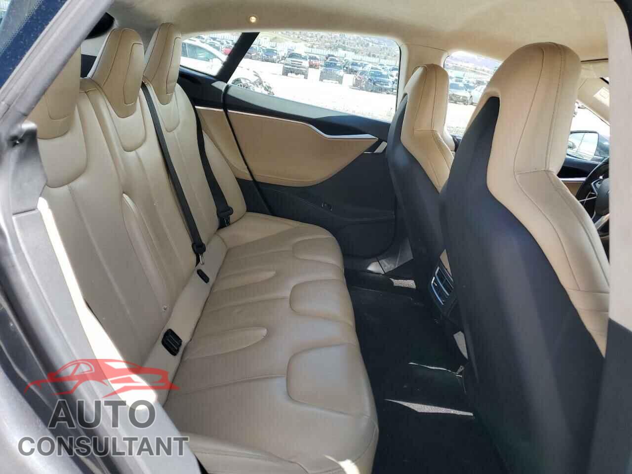 TESLA MODEL S 2016 - 5YJSA1E29GF125046