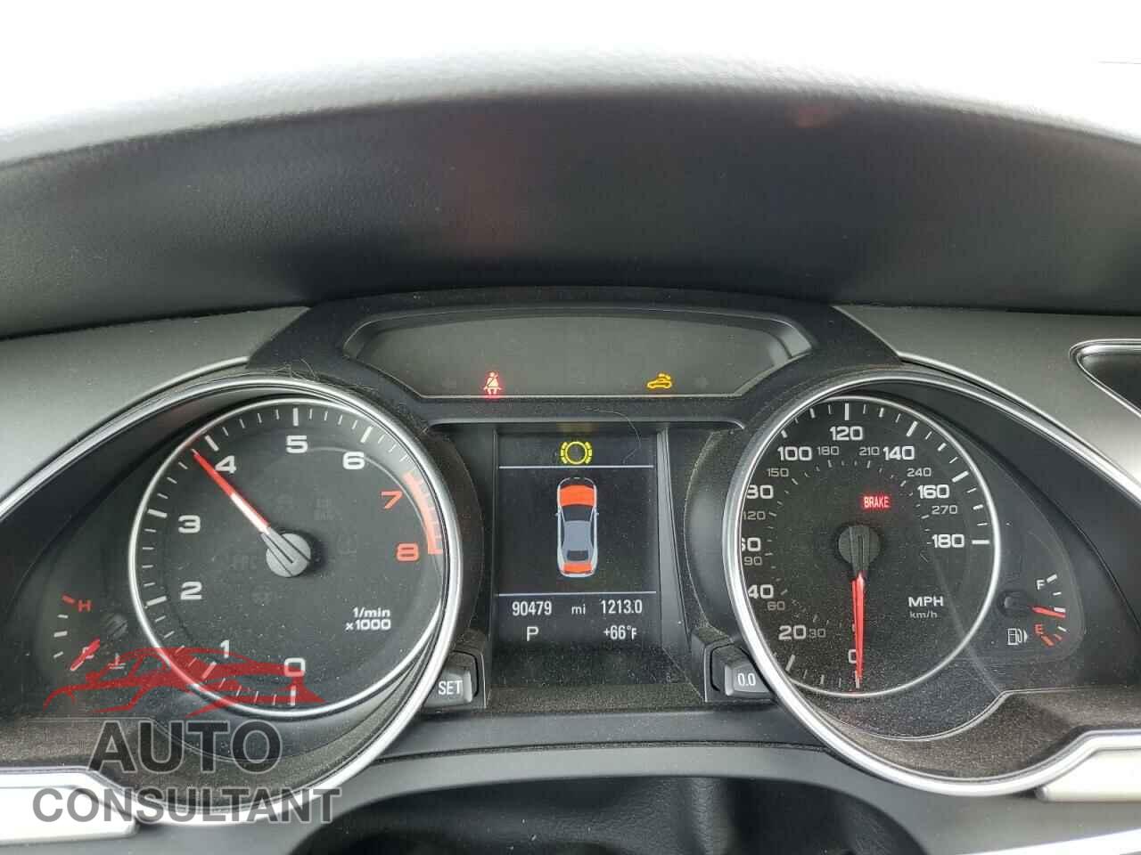 AUDI A5 2012 - WAUWFAFH7CN002201