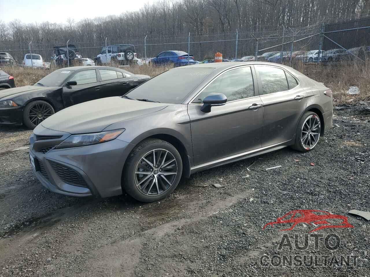 TOYOTA CAMRY 2022 - 4T1S31AK6NU589430
