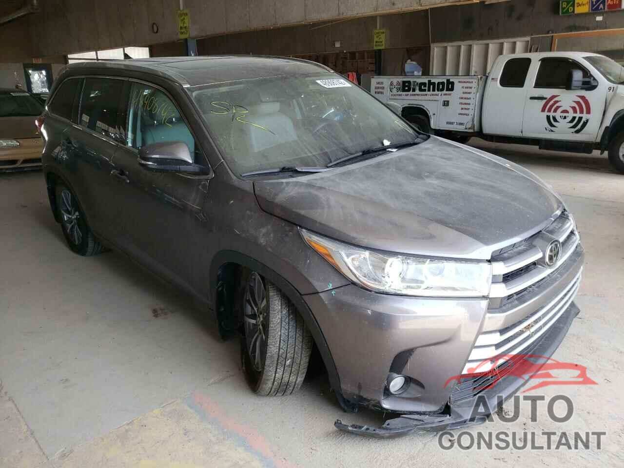 TOYOTA HIGHLANDER 2018 - 5TDJZRFH2JS915104