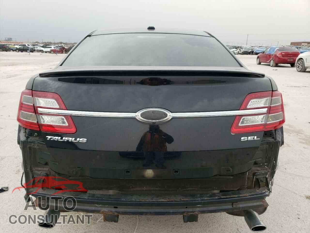 FORD TAURUS 2016 - 1FAHP2E86GG144300