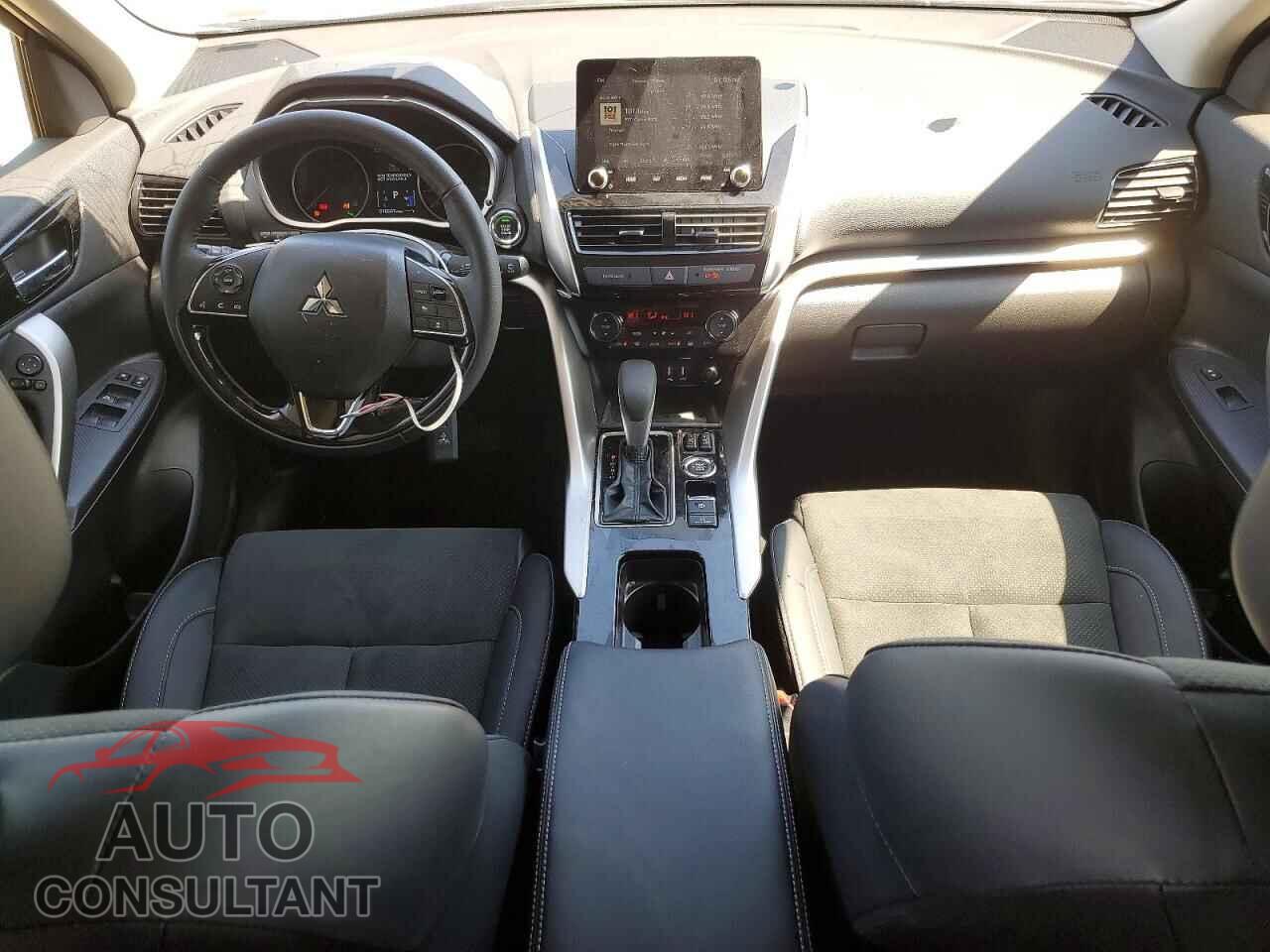 MITSUBISHI ECLIPSE 2025 - JA4ATWAA5SZ040878