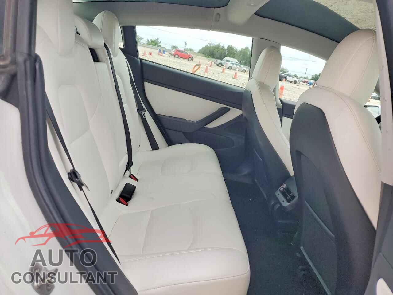 TESLA MODEL 3 2019 - 5YJ3E1EA4KF509227