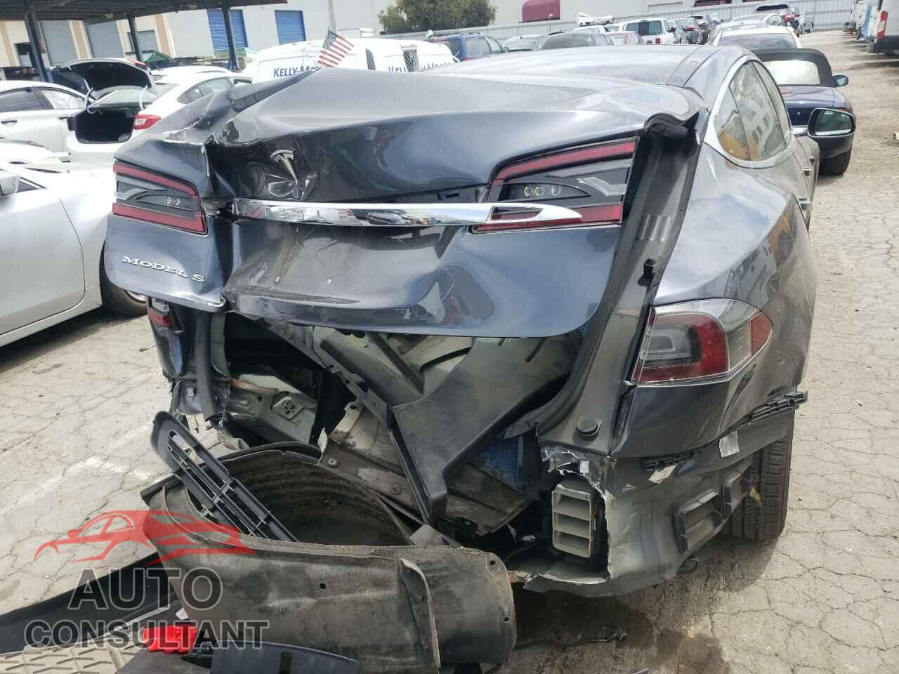 TESLA MODEL S 2016 - 5YJSA1E16GF175278