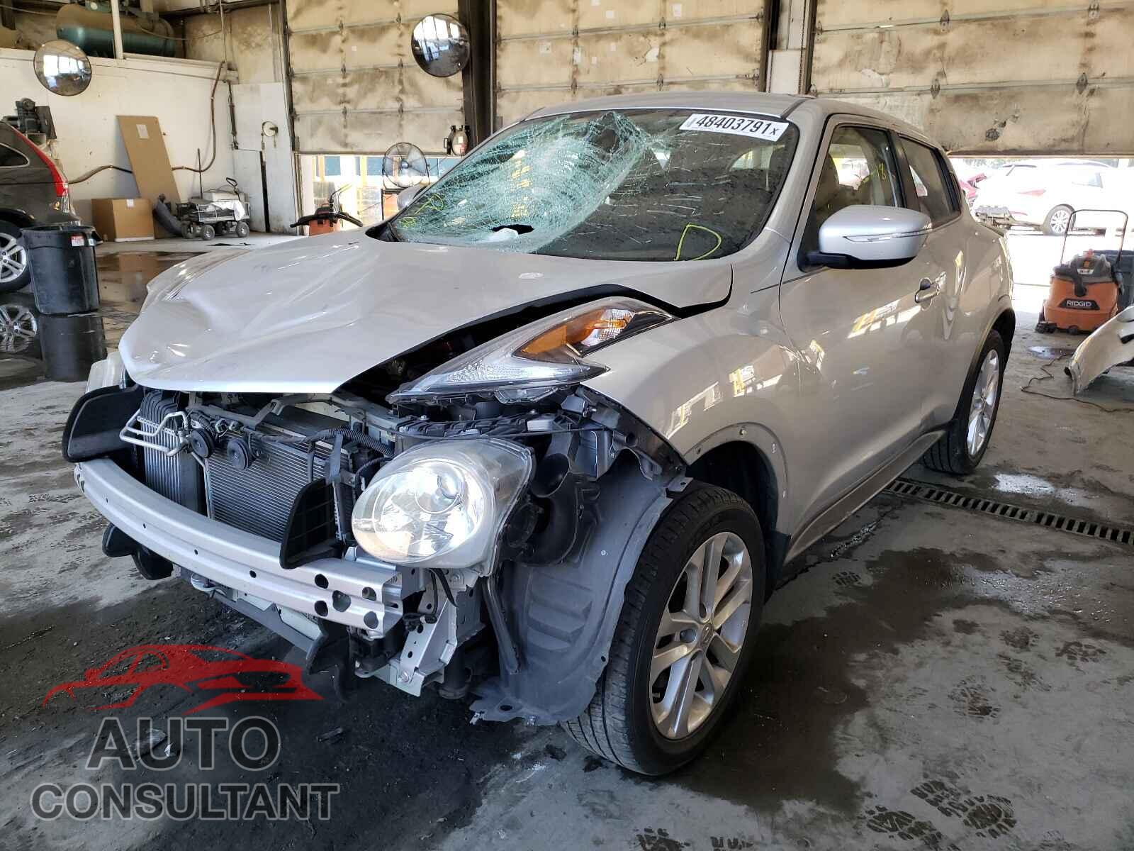 NISSAN JUKE 2017 - JN8AF5MV6HT752239