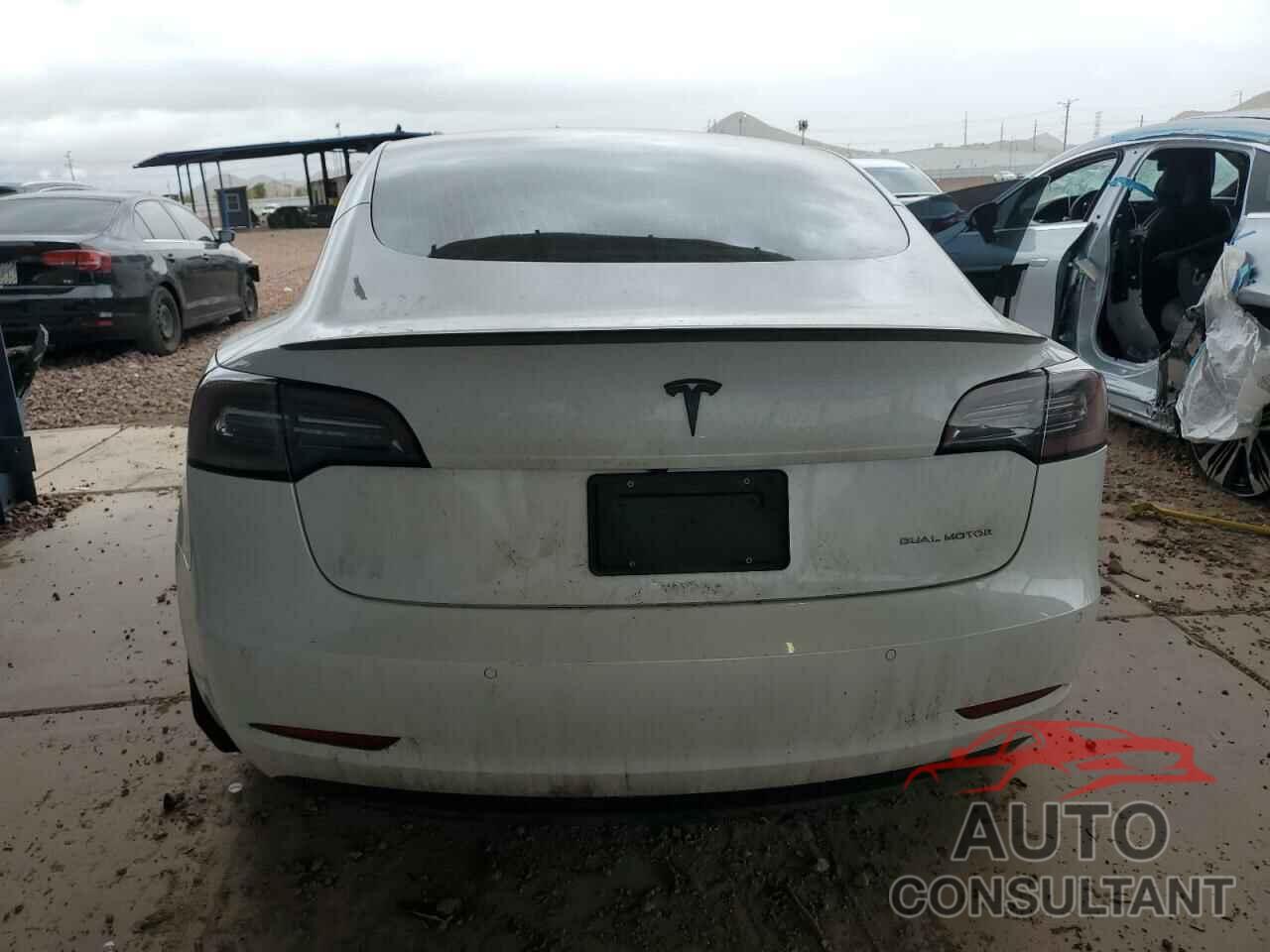 TESLA MODEL 3 2020 - 5YJ3E1EB4LF637428