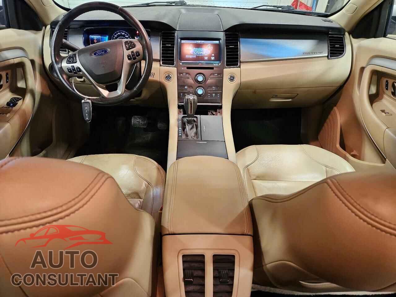 FORD TAURUS 2015 - 1FAHP2E84FG111956