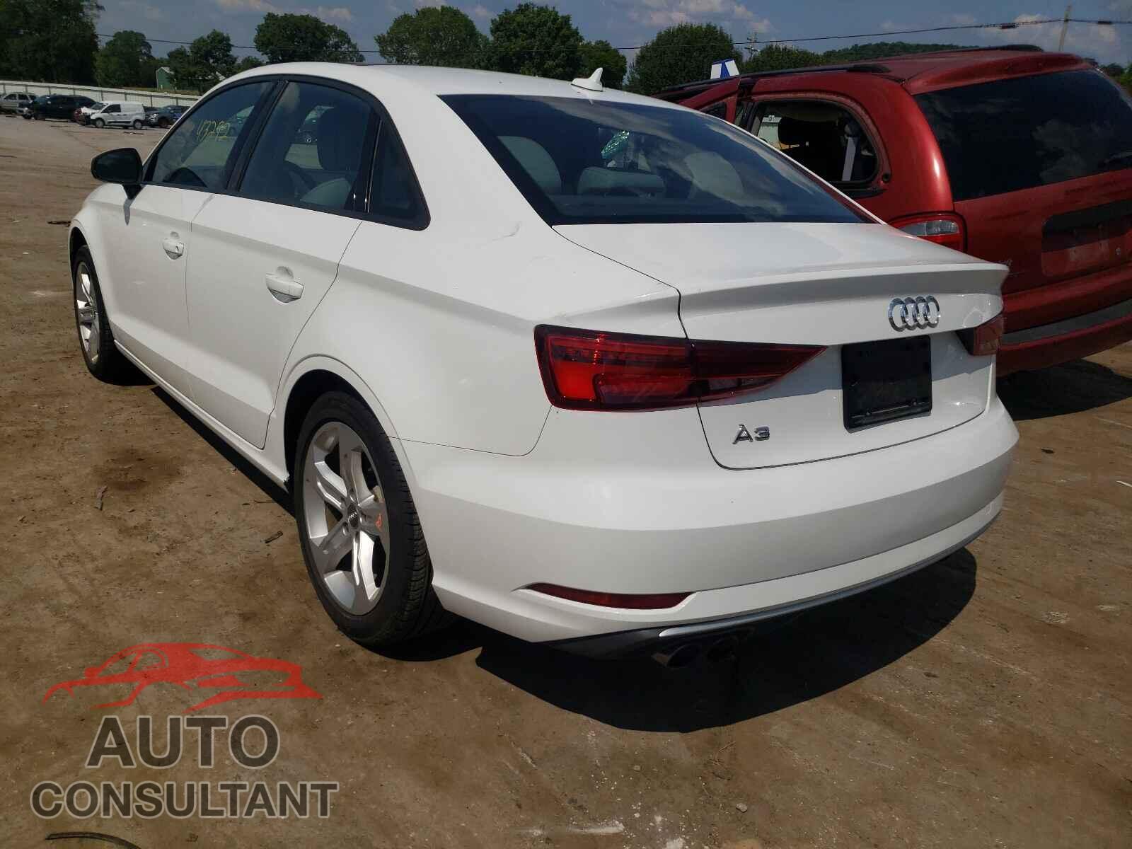 AUDI A3 2017 - WAUAUGFF2H1030651