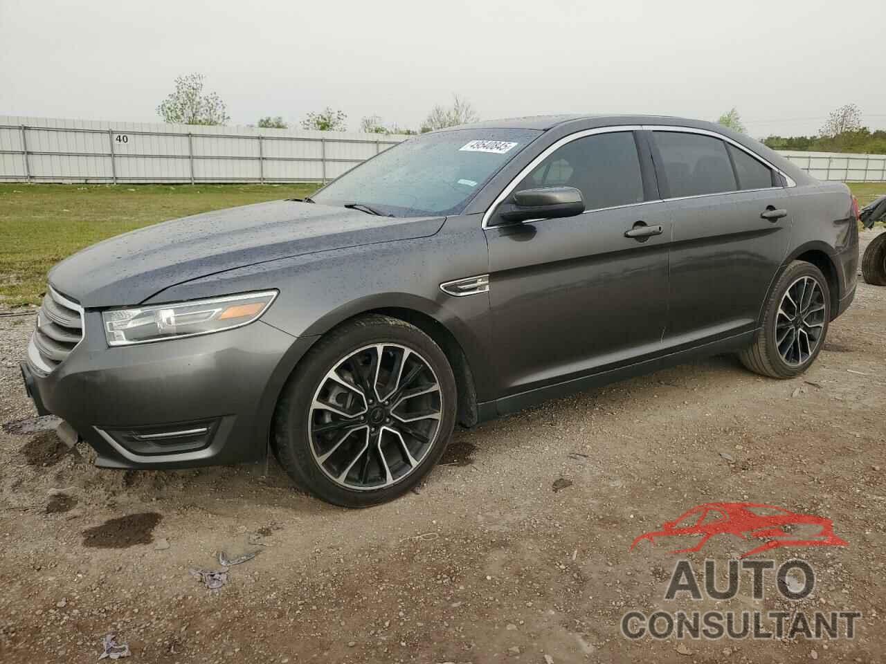 FORD TAURUS 2017 - 1FAHP2E82HG122571