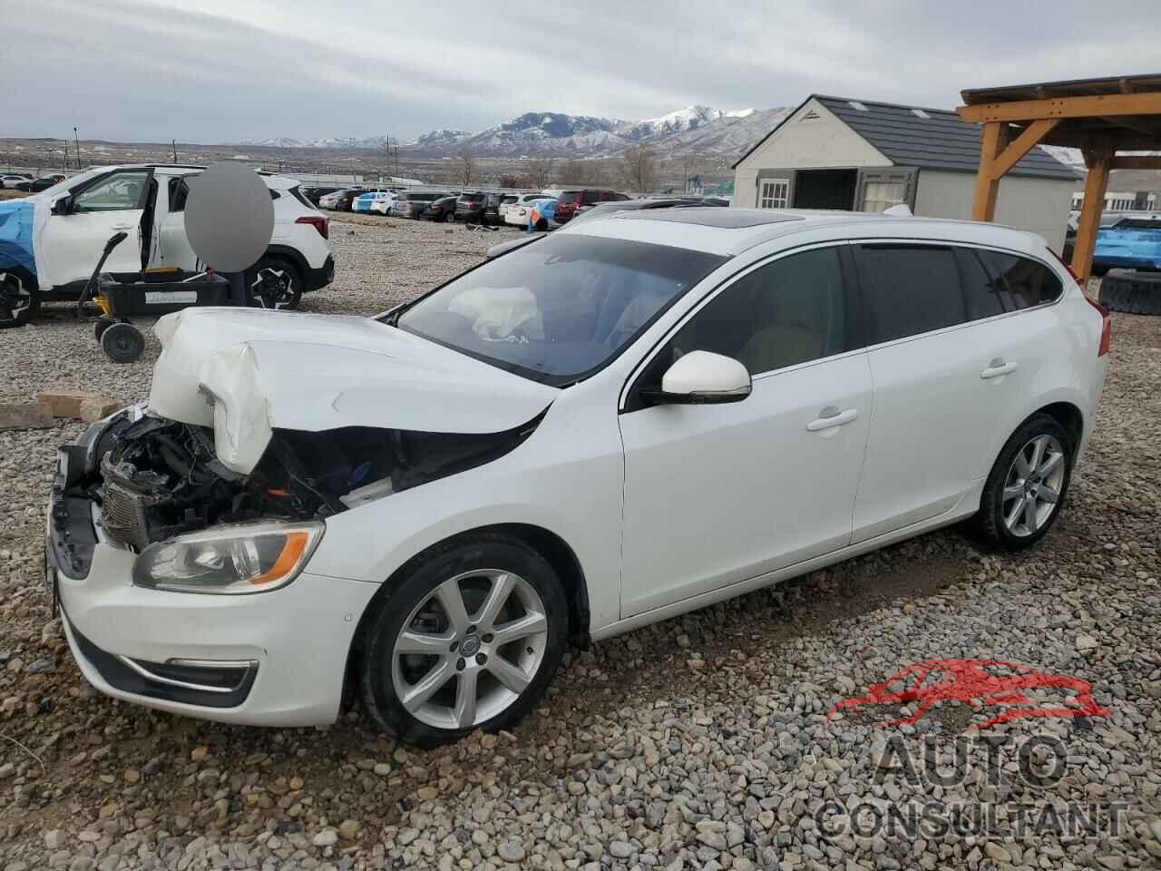 VOLVO V60 2016 - YV140MEK3G1316185