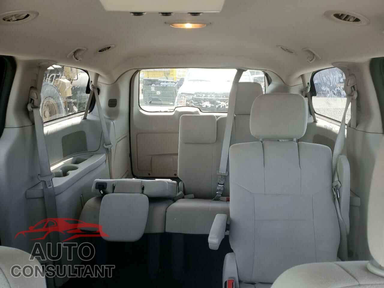 DODGE CARAVAN 2011 - 2D4RN3DG8BR680551