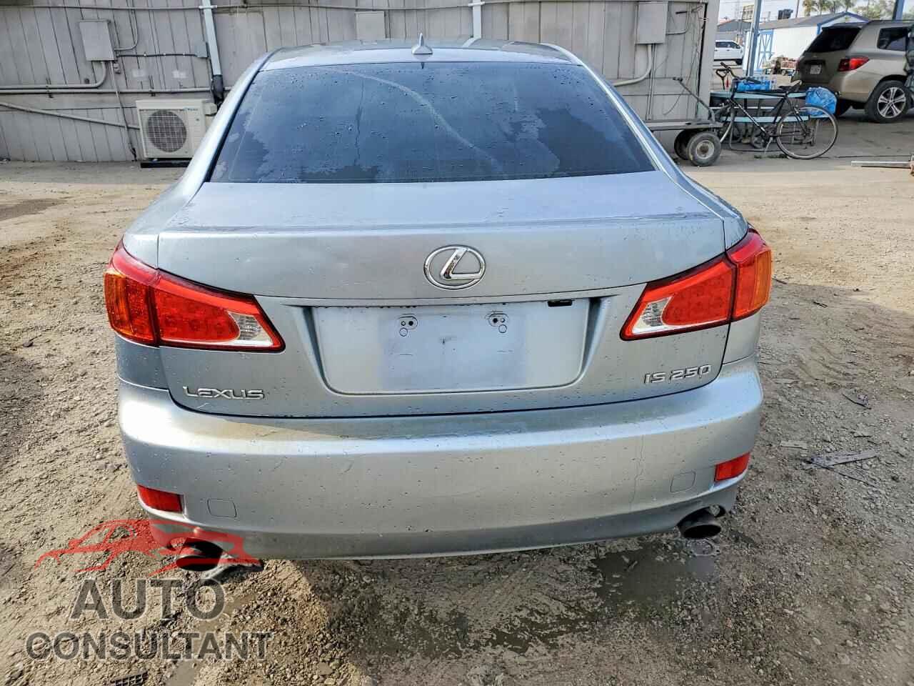 LEXUS IS 2010 - JTHBF5C22A2095165