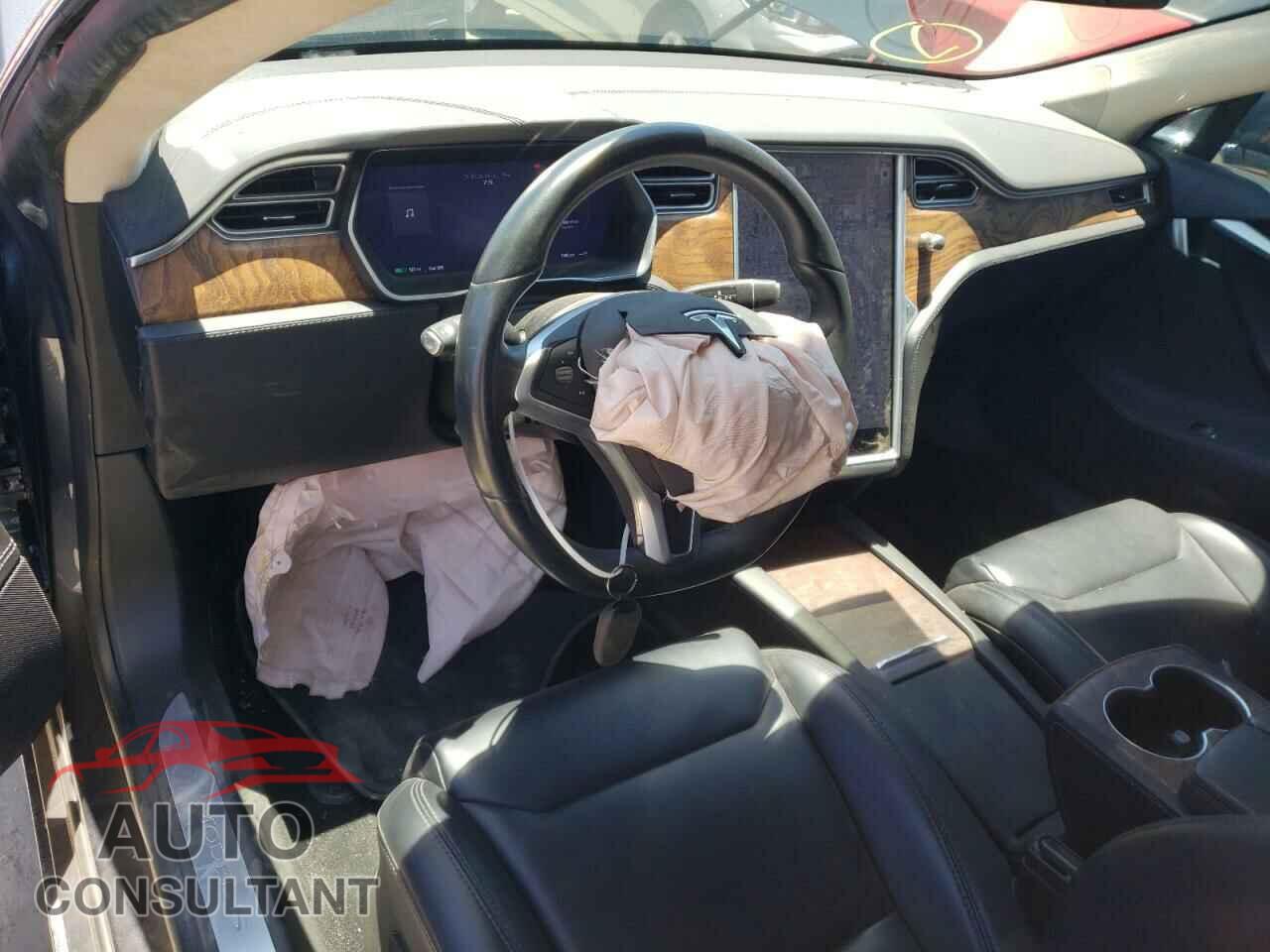 TESLA MODEL S 2017 - 5YJSA1E12HF212991