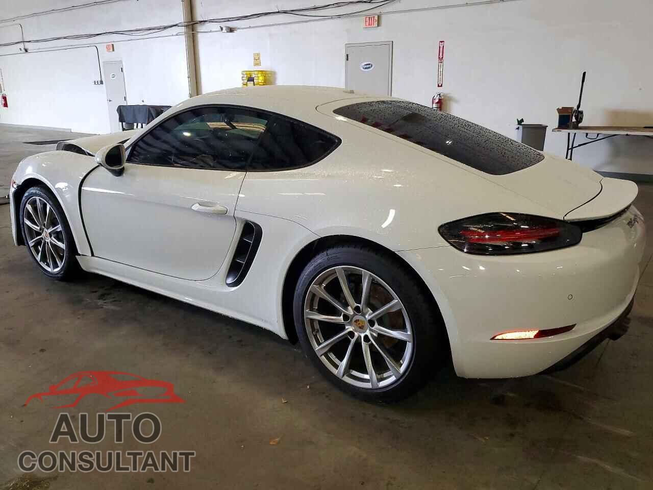 PORSCHE CAYMAN 2018 - WP0AA2A83JK260173