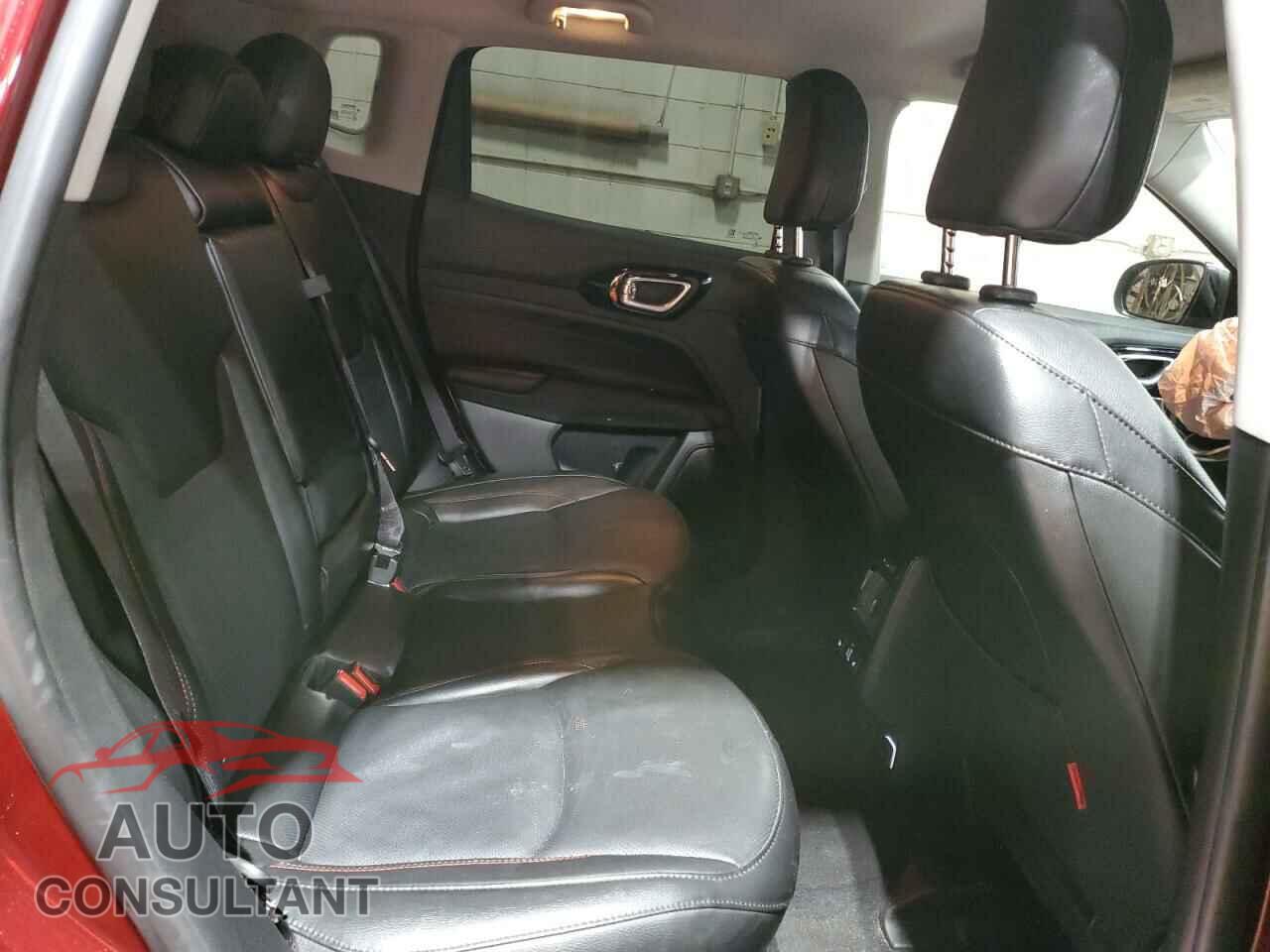 JEEP COMPASS 2022 - 3C4NJDDB9NT132299