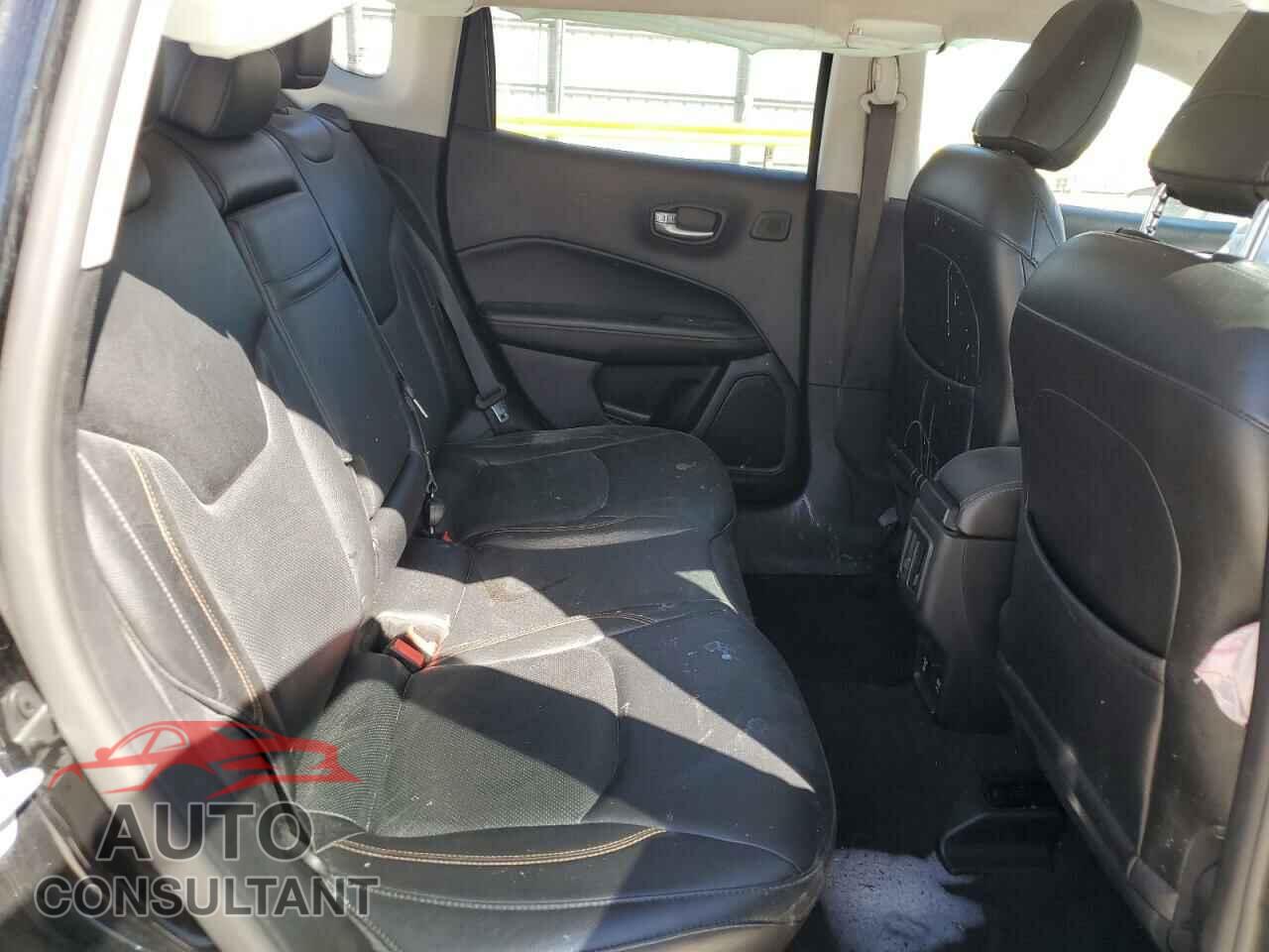JEEP COMPASS 2017 - 3C4NJDCB3HT666162