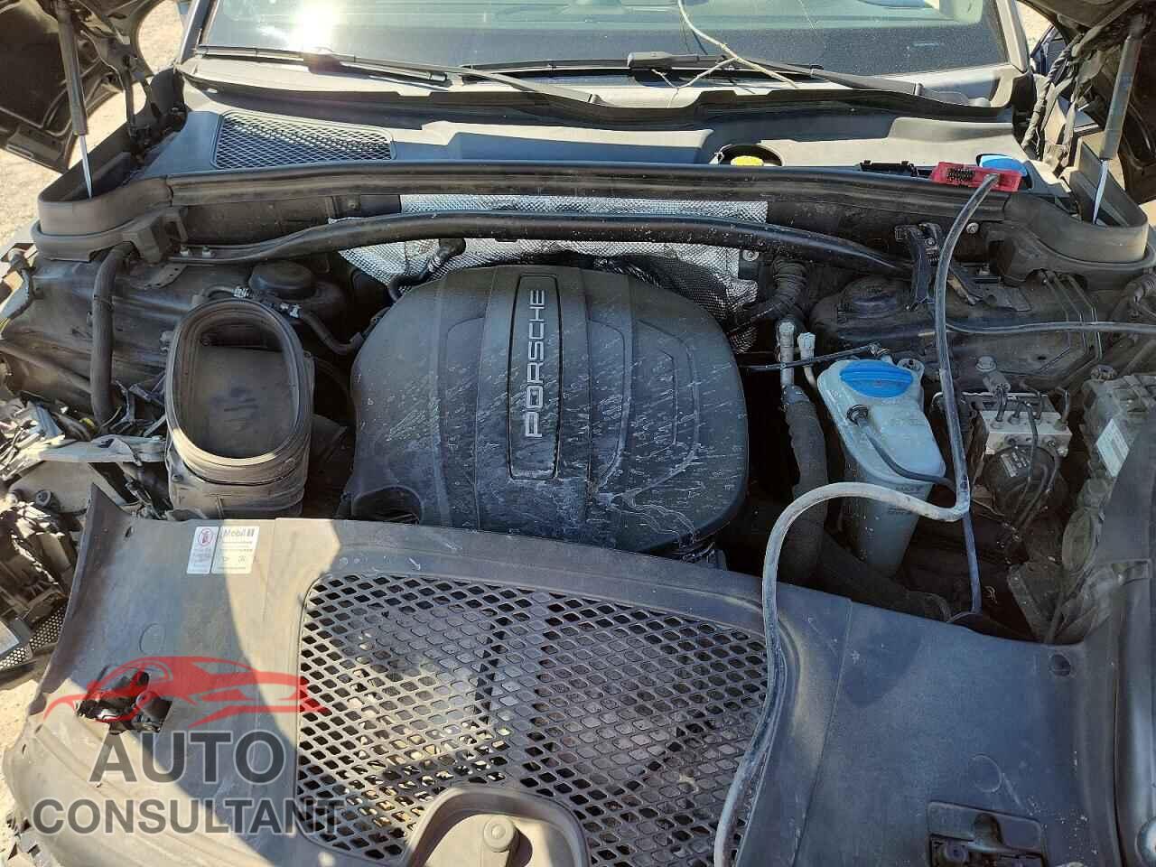 PORSCHE MACAN 2018 - WP1AA2A56JLB03476