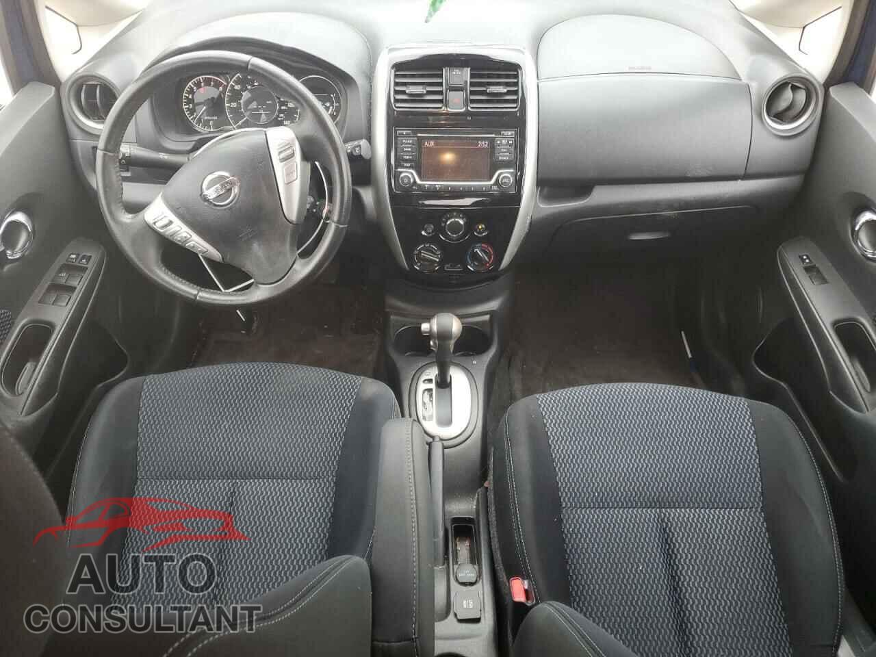 NISSAN VERSA 2016 - 3N1CE2CP4GL402042