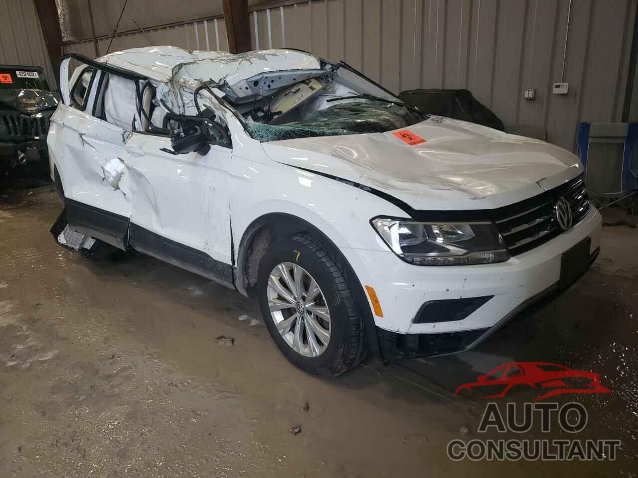 VOLKSWAGEN TIGUAN 2018 - 3VV0B7AX2JM204779